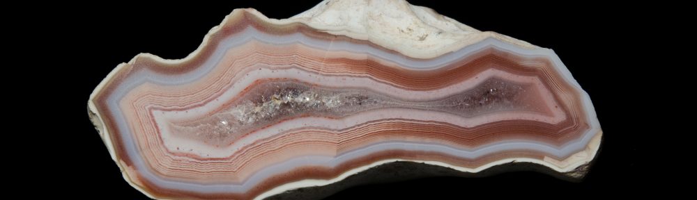 Agate, Marlbrook Quarry, Brosmgrove, Worcestershire. D. Rahn Collection 50x20x15mm